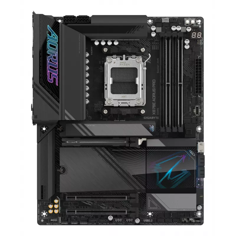 GIGABYTE X870E AORUS PRO emaplaat – toetab AMD Ryzen 9000 protsessoreid, 16+2+2 faasi digitaalne VRM, kuni 8000 MHz DDR5 (OC), 3xPCIe 5.0 + 1xPCIe 4.0, Wi-Fi 7, 2.5GbE LAN, USB 4