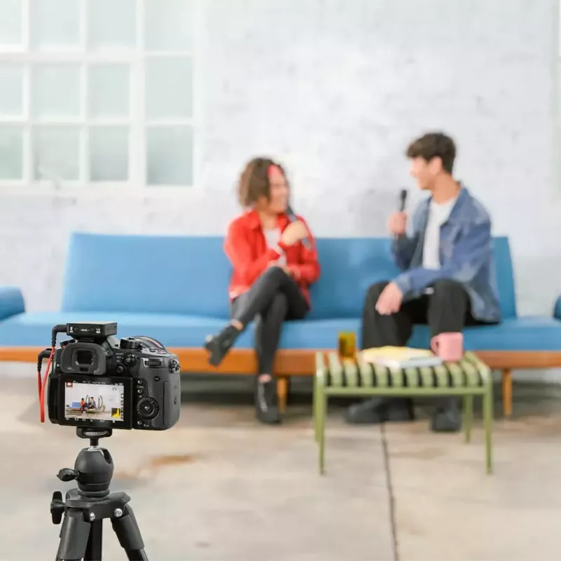 Käeshoitav kondensaatormikrofon RØDE Interview Pro — ringsuunaline, 48 kHz/32-bitine, 32 GB, juhtmevaba, kuni 200 m, must