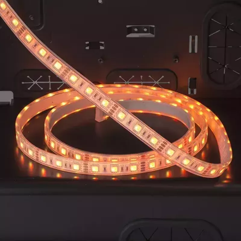 LED-riba arvutikorpusele Phanteks PH-LEDKT_M1 — universaalne ühilduvus korpustega, 1 tk