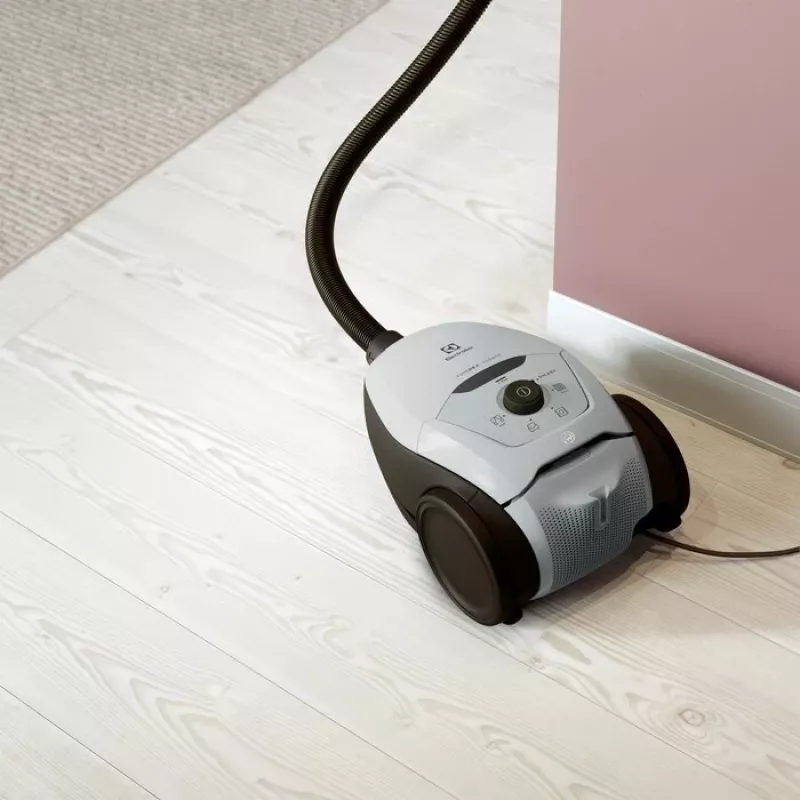 Silindertolmuimeja Electrolux Pure D8 — 3,5 L tolmukott, 600 W, teleskooptoru, hügieenifilter, 12 m tööraadius