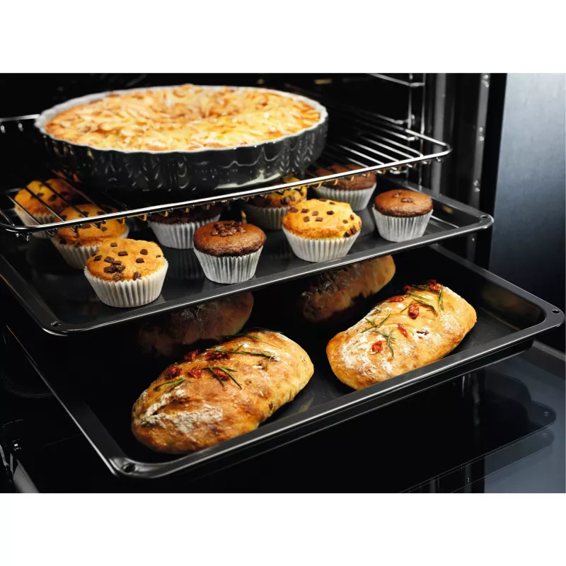Electrolux EOF4P56X 72 L must, roostevaba teras