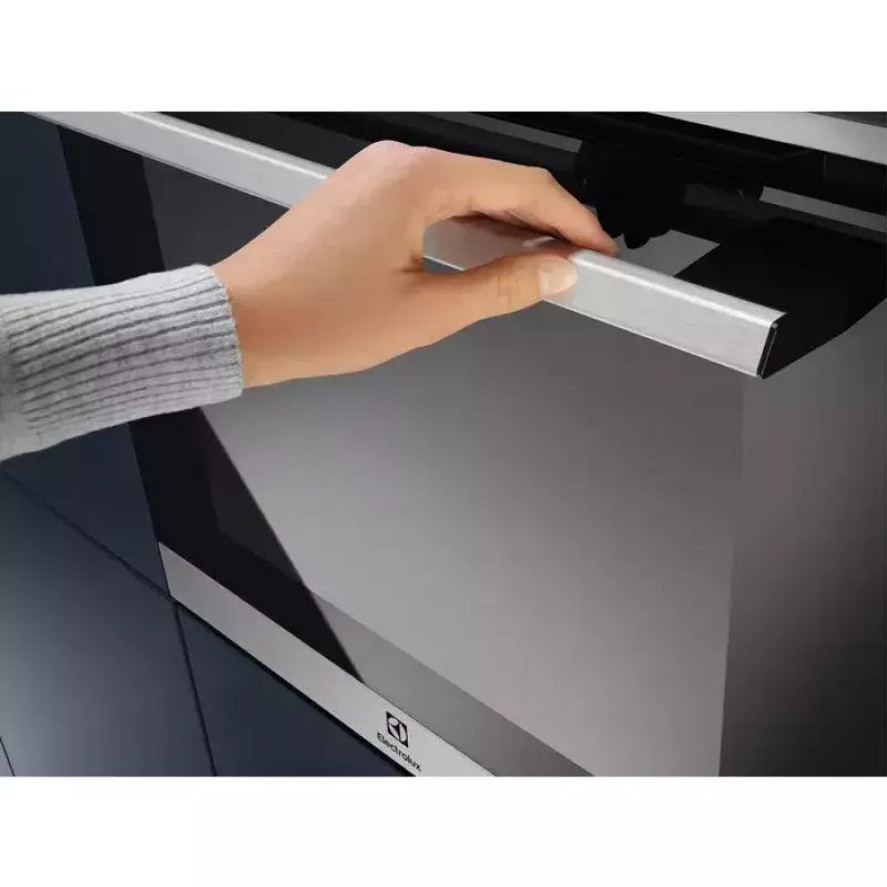 Sisseehitatud elektriahi Electrolux EOC6H76X — 72 L, konvektsioon, grill, aur, digitaalne taimer
