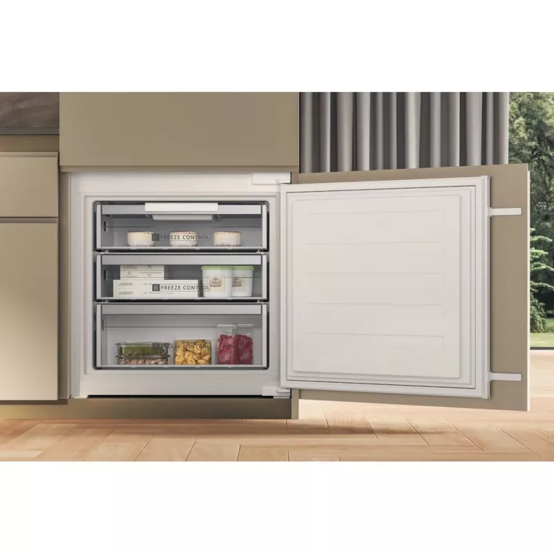 Whirlpool SP40 812 EU 2 Sisseehitatav 400 L valge
