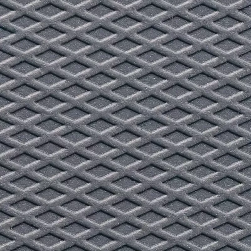 Kõva lemmikloomakandur FERPLAST Superior 770×510×550 mm — metallist/plastist puur väikestele koertele 5–9,9 kg, must