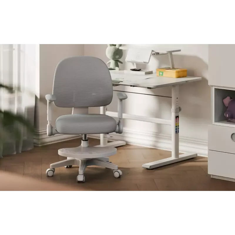 Pöördtool mark adler Junior 5.0 — ergonoomiline võrk seljatugi, vahtpolsterdatud iste, reguleeritav kõrgus 42–54 cm, hall
