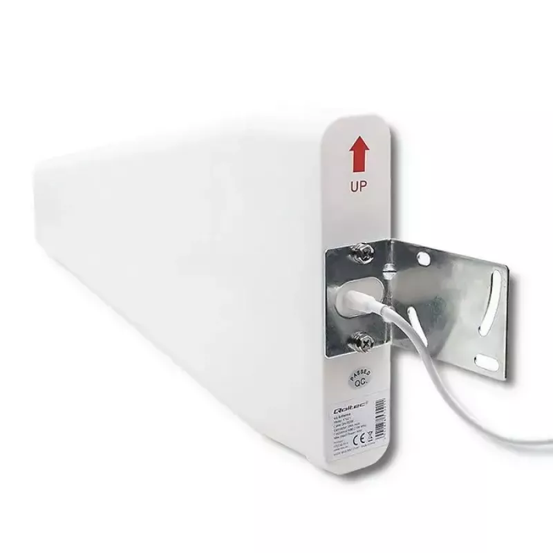 Väline 4G LTE antenn QOLTEC 57021 — 18 dBi võimendus, 600–2700 MHz, 50 Ω, 50 W, valge plastkorpus