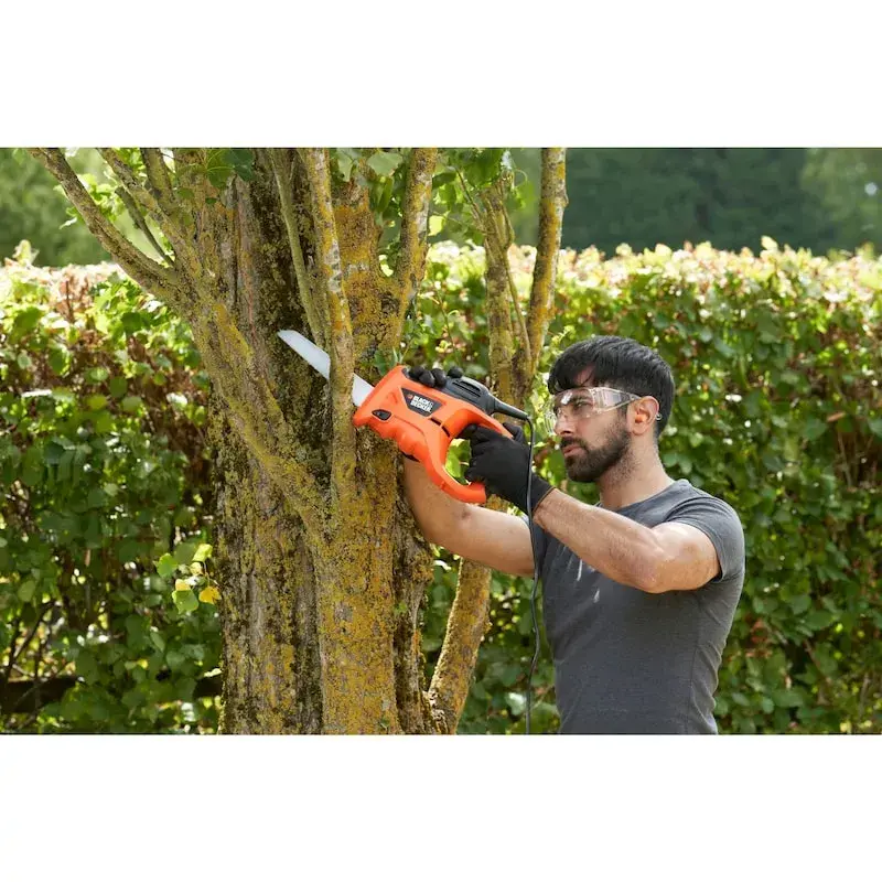 Rauasaag Must & Decker KS880EC-QS – rauasaag, tera pikkus 23,9 cm, ergonoomiline käepide, oranž