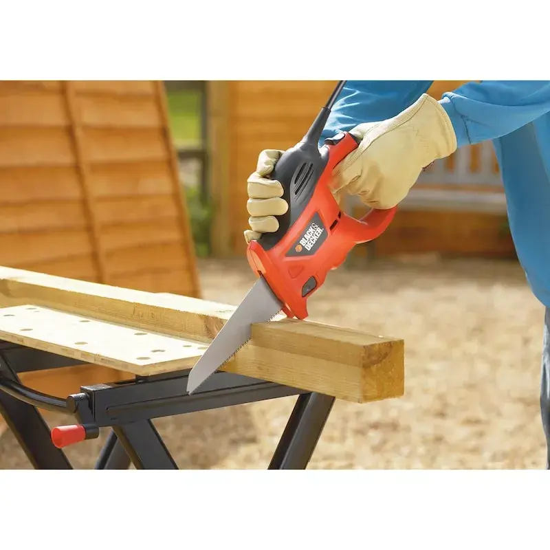 Rauasaag Must & Decker KS880EC-QS – rauasaag, tera pikkus 23,9 cm, ergonoomiline käepide, oranž