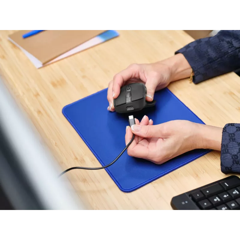 Trust Ozaa+ hiir kontorisse Paremakäeline RF-juhtmevaba + Bluetooth Optiline 3200 DPI