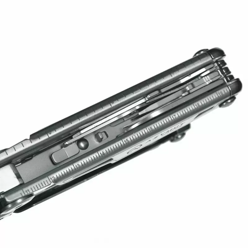 Multitool AZYMUT H2038 täissuuruses multiriist — 14 tööriista, 16,2 cm avatuna, 10,1 cm kokkuvoldituna, 264 g, 420/7CR13 teras, nahast kott