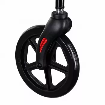 Taastusravi rulaator ActionMed CH100AM — kerge alumiiniumist 4-ratas, reguleeritav kõrgus 700–937 mm, iste 35×32 cm, max koormus 136 kg, kokkupandav