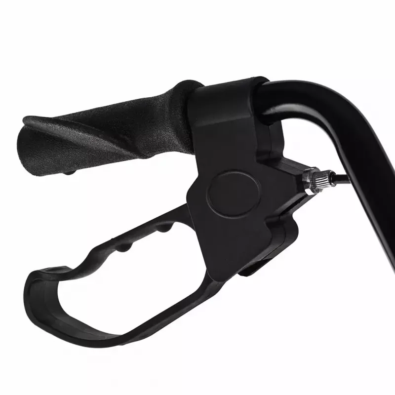Taastusravi rulaator ActionMed CH100AM — kerge alumiiniumist 4-ratas, reguleeritav kõrgus 700–937 mm, iste 35×32 cm, max koormus 136 kg, kokkupandav
