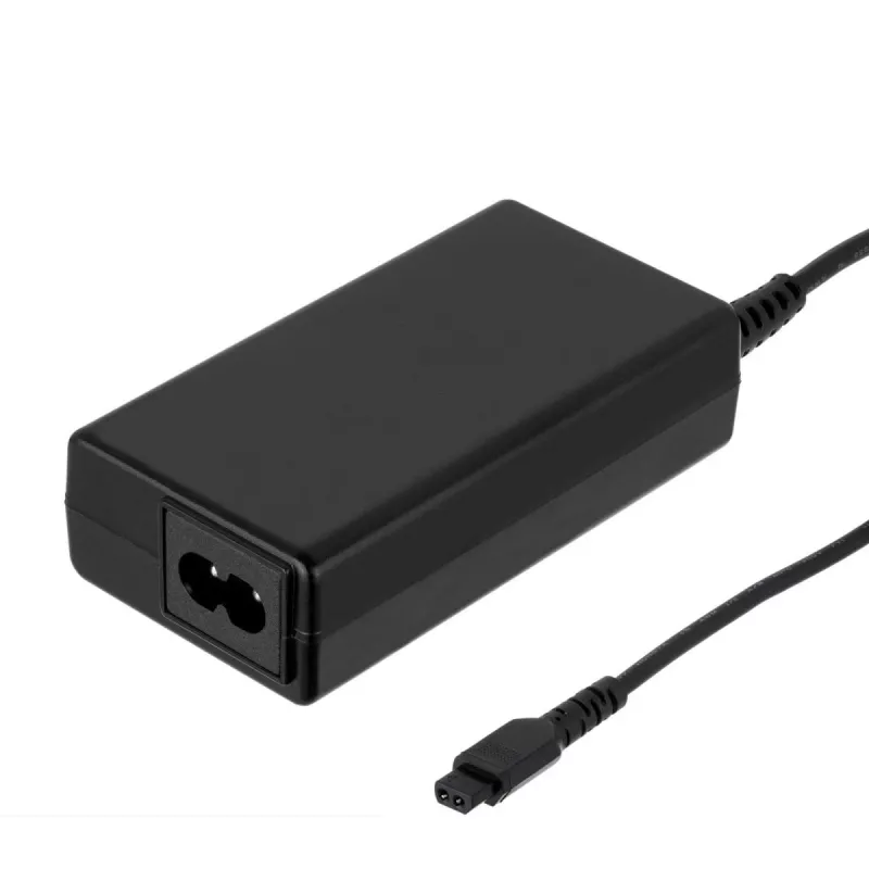 Toiteadapter Akyga AK-NU-12 sülearvutitele, 65 W, väljund 1–3,5 V, sisend 18,5–20 V, vahelduvvool, must