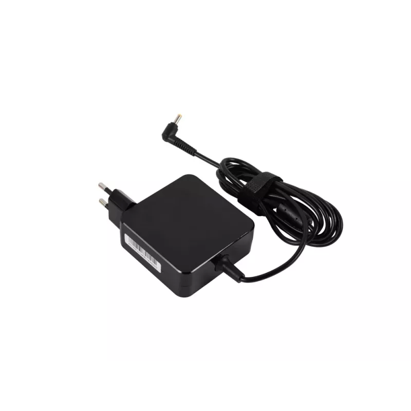 GREEN CELL toiteadapter/ Inverter Universal 65w Must