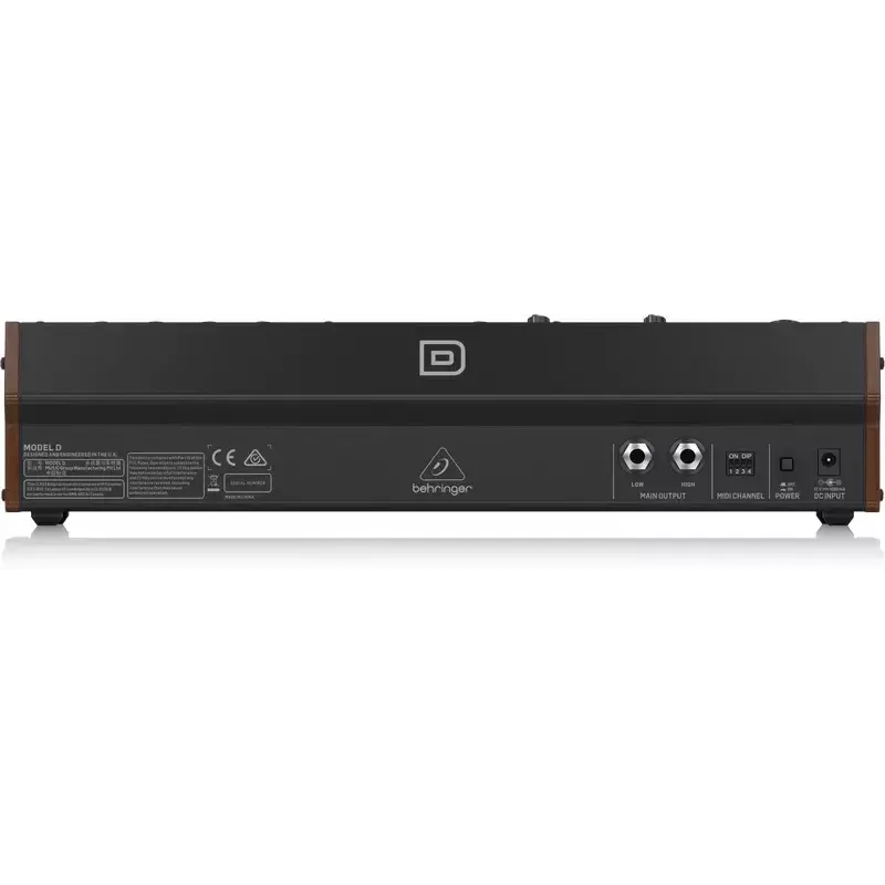 Süntesaator Behringer Model D Must korpuse värv Must Toiteallikas DC AC