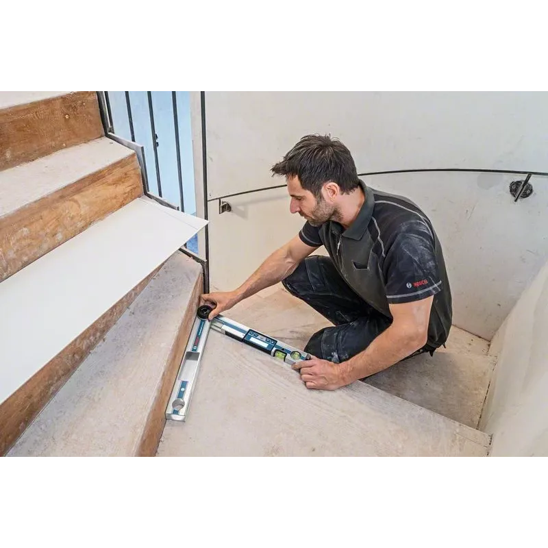 Bosch GAM 220 MF Professional digitaalne nurgamõõdik 0 - 220°