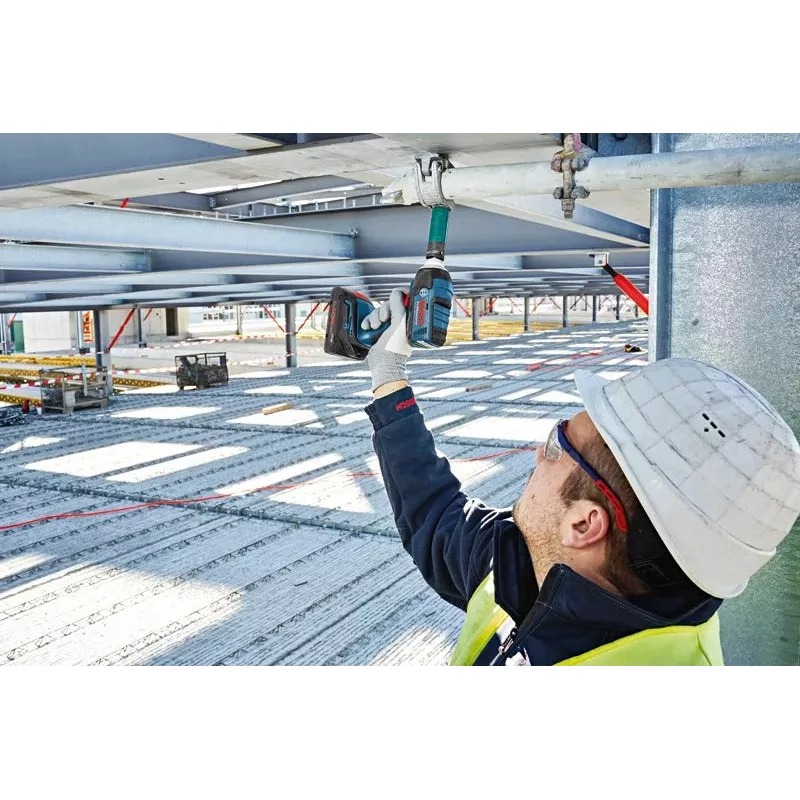 “Bosch Combi-kit 4 tööriista 18V aku”