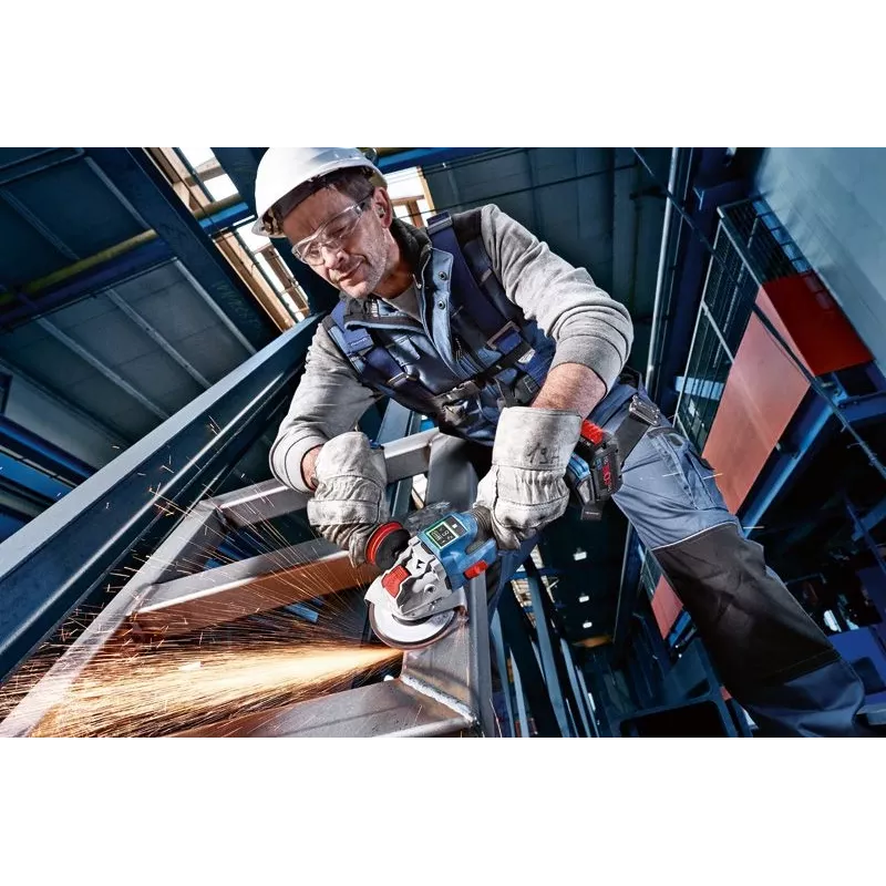 “Bosch Combi-kit 4 tööriista 18V aku”