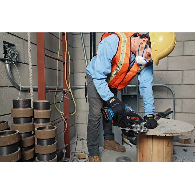 “Bosch Combi-kit 4 tööriista 18V aku”