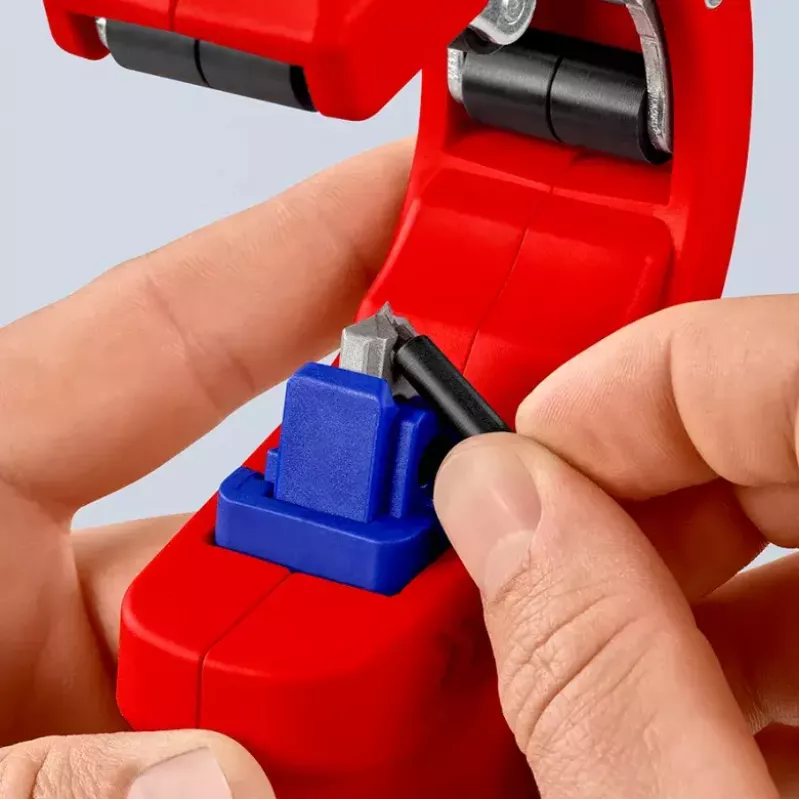 Torulõikur Knipex 90 23 01 BK terasest tera plastikust käepide 165 mm