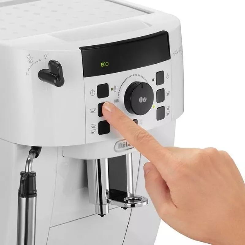 Kombinespressomasin De’Longhi Magnifica S ECAM 21.117.B 1,8 L veepaak, 250 g oa punker, 15 bar