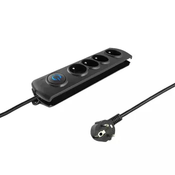 Liigpingekaitse QOLTEC 50104 — 4 vahelduvvoolupistikut, 230 V, 1,5 m kaabel, must