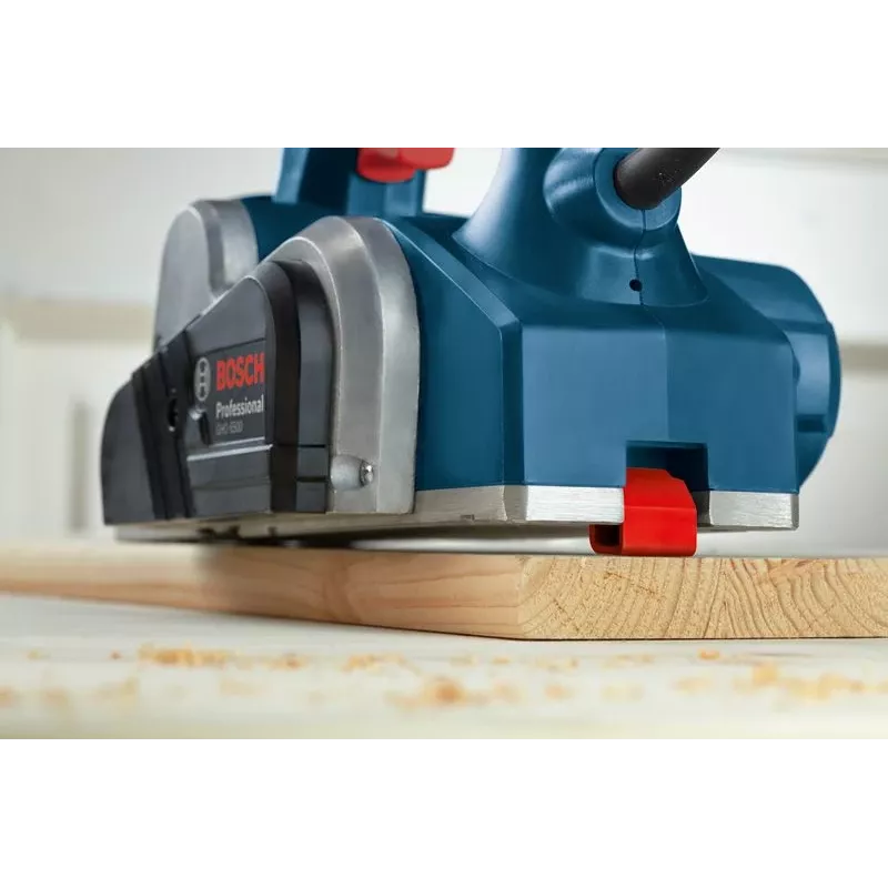 Bosch GHO 6500 must, sinine, metallik 16500 RPM 650 W