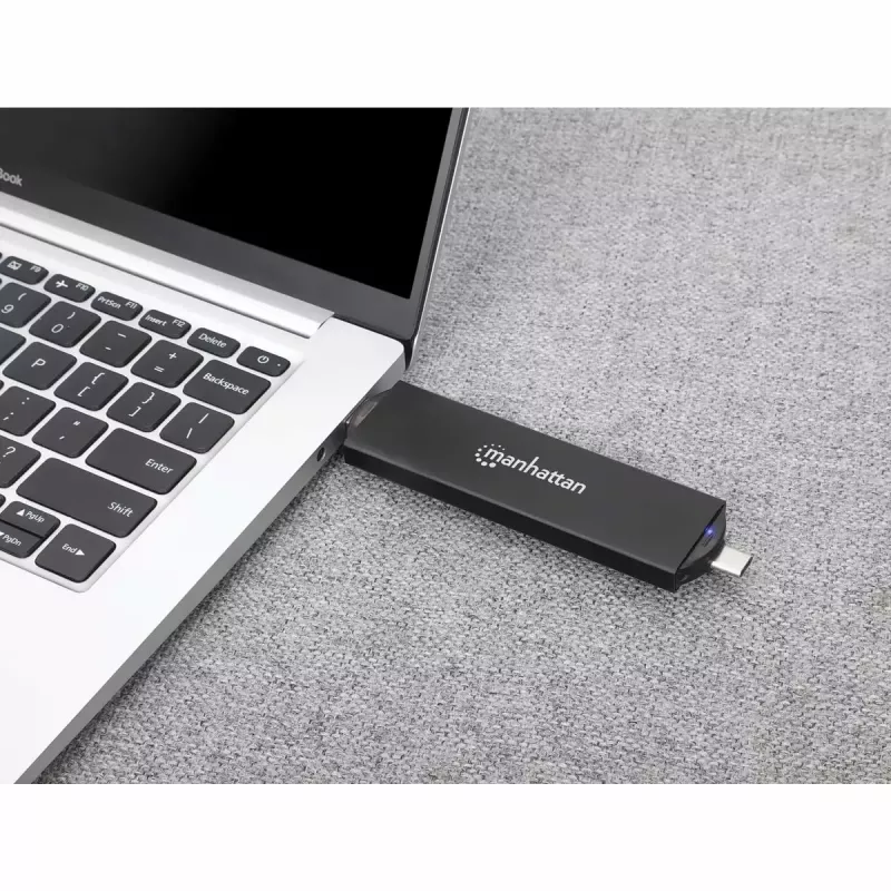Manhattan M.2 NVMe SATA USB-C USB-A 10 Gbps must SSD-korpus
