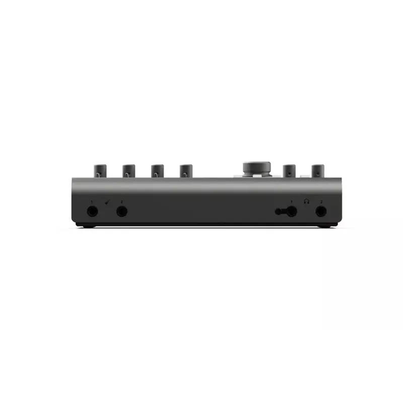 Audio liides Audient iD44 MKII — USB, 20 sisendit, 24 väljundit