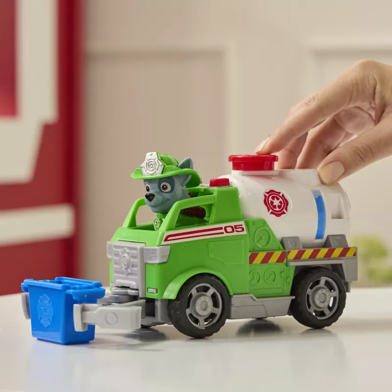 PAW Patrol Fire Rescue: Rocky Rescue Fire Tanker märulikuju, haaratsi ja mänguautoga, laste mänguasjad poistele ja tüdrukutele alates 3. eluaastast