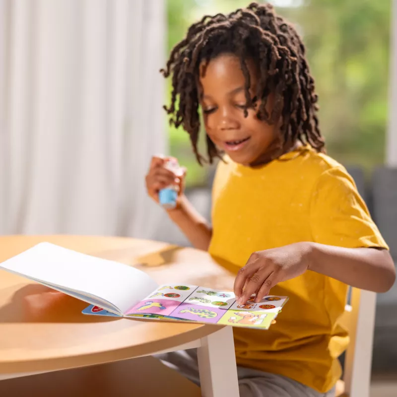 Melissa & Doug Sticker WOW 24-leheküljeline tegevusvihik ja kleepsumaja, 300 kleebist, kunst ja käsitöö näpumänguasi kogutav tegelane – Tiiger – FSC sertifitseeritud