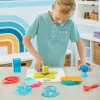 Kinetic Sand, Ultimate Sandisfying Set 2 lb mänguliivaga (roosa, kollane ja sinakasroheline), 10 tööriista ja vormi, sensoorsed mänguasjad lastele alates 7. eluaastast