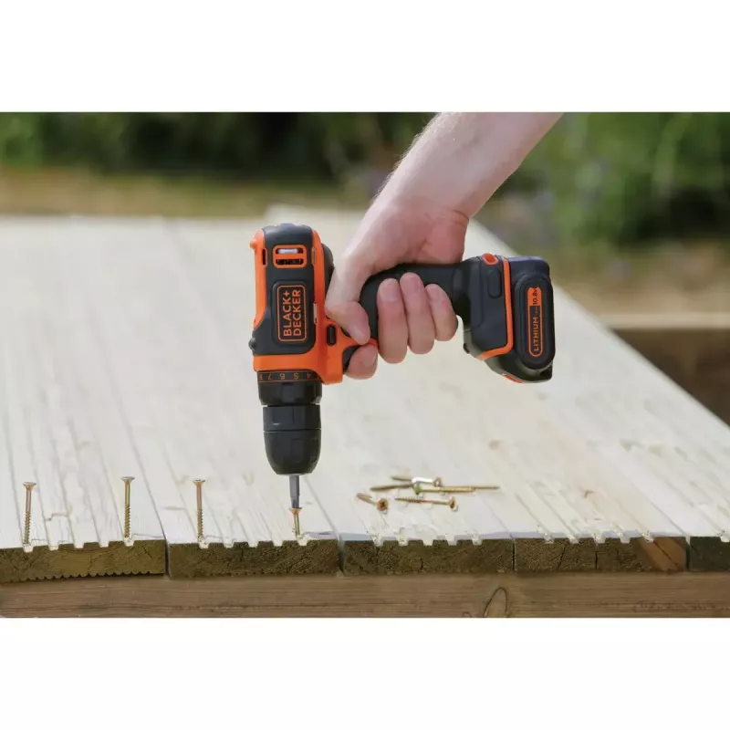 Pistol Grip Drill Must & Decker BDCDD12-QW, Keyless, 1.5 Ah