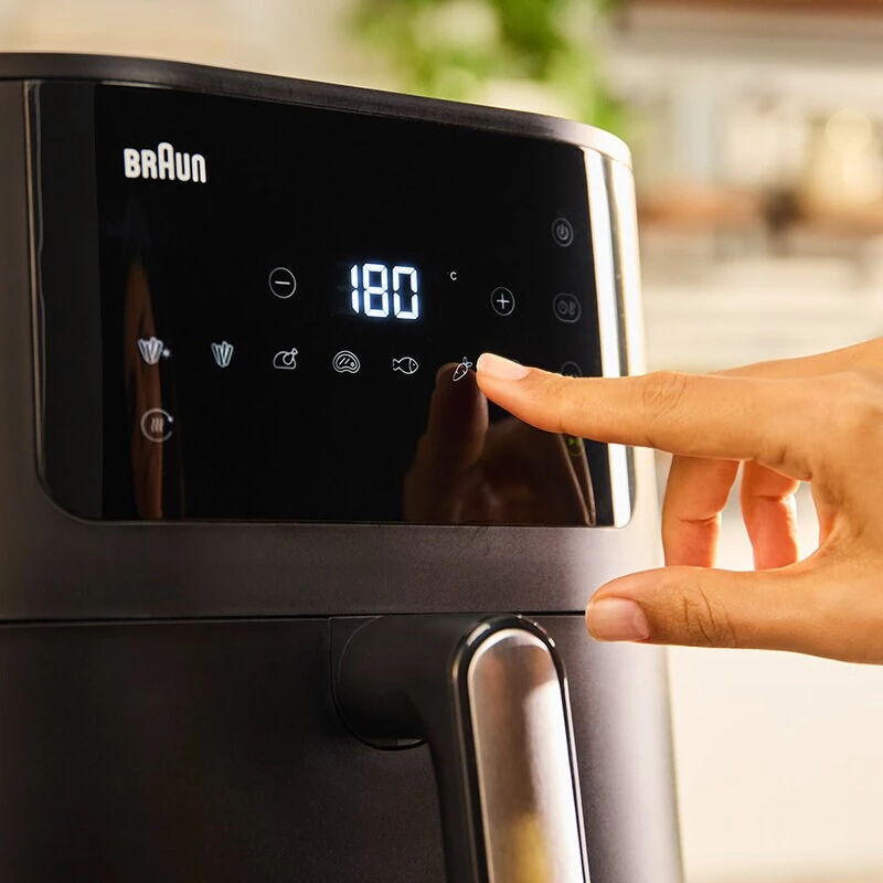 Kuumaõhufritüür Braun Household MultiFry 5 HF5030 — 1700 W, 6,0 L korv, must/hõbedane