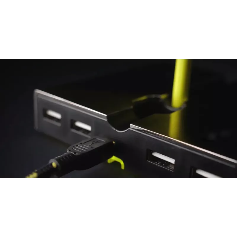 Xtrfy B1 Mouse Bungee LED hiirehoidik 4-pordilise USB 2.0 jaoturiga