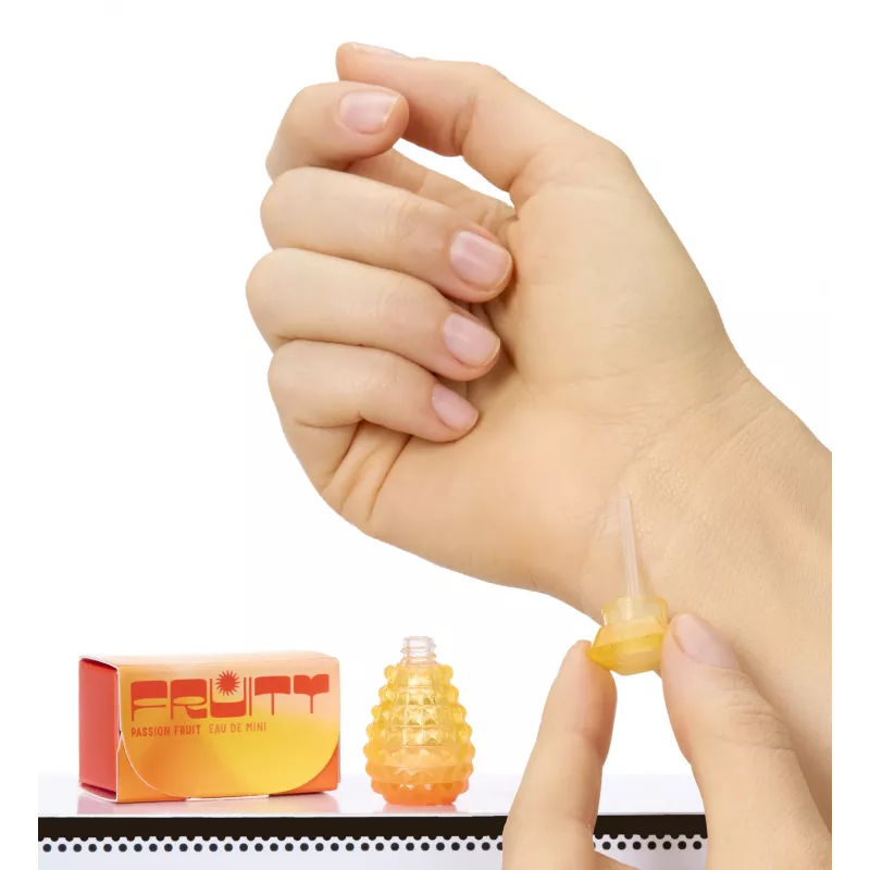 Miniverse Make It Mini Fragrances in PDQ, laste parfüümide valmistamise komplekt, 8 a, mitmevärviline