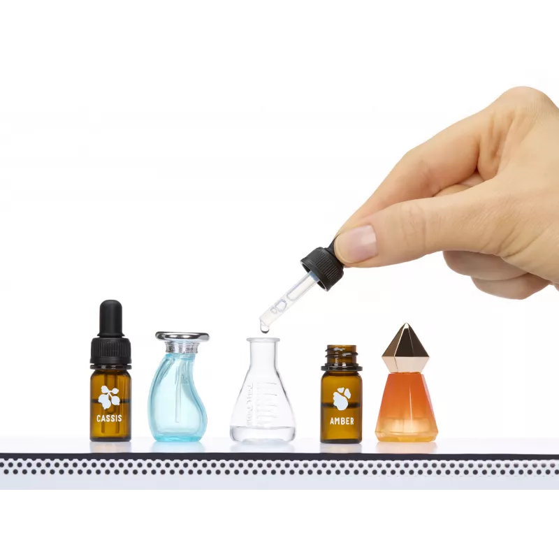 Miniverse Make It Mini Fragrances in PDQ, laste parfüümide valmistamise komplekt, 8 a, mitmevärviline