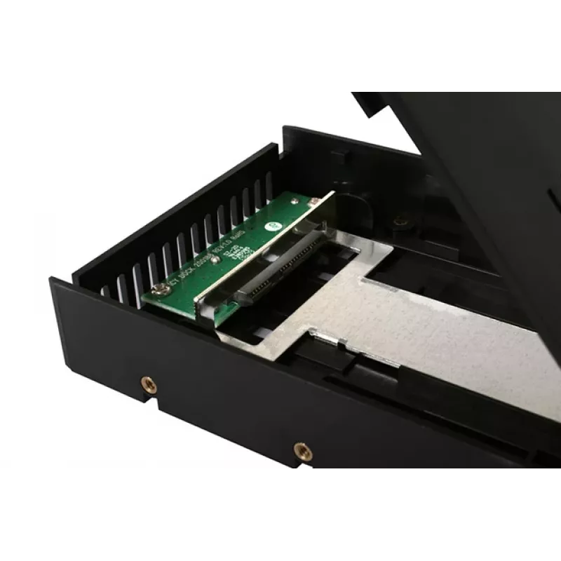 ICYDOCK EZConvert kergekaaluline 2,5-tolline kuni 3,5-tolline SATA SSD/HDD muundur/paigalduskomplekt - Ver.1