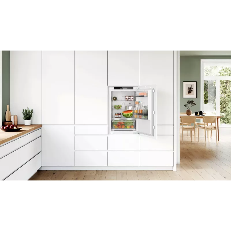 Bosch Serie 6 KIR21ADD1 külmik sisseehitatav 136 L Valge