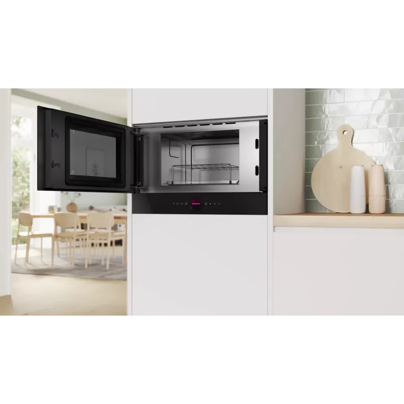 Bosch Serie 8 BEL7321B1 mikrolaineahi Must Kombineeritud mikrolaineahi Töölauale 21 L 900 W