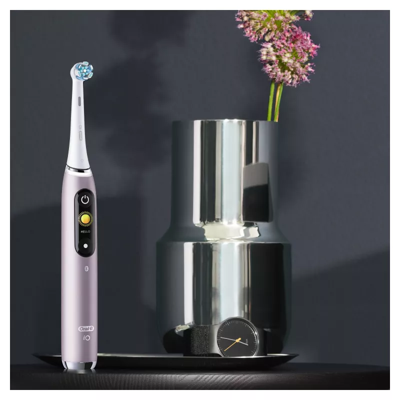 Oral-B iO Series 9n täiskasvanute pöörlev-võnkuv hambahari Roosa