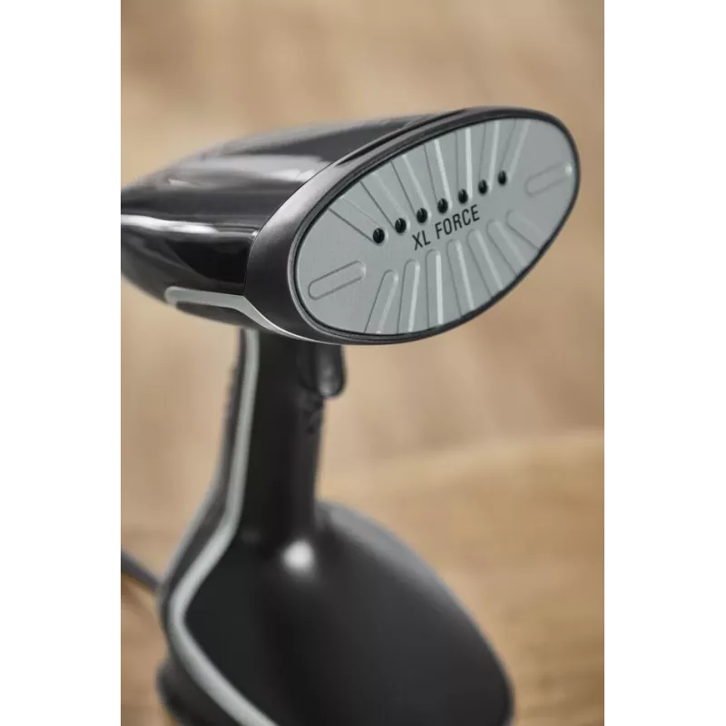 Tefal Acces Steam Force DT8250 käeshoitav riideauruti 0,2 L 2000 W must