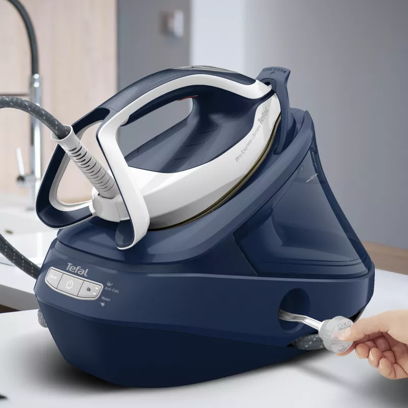 Tefal Pro Express Ultimate II GV9720 1.2 L Durilium Airglide Autoclean Ultra Thin soleplate Blue, Valge