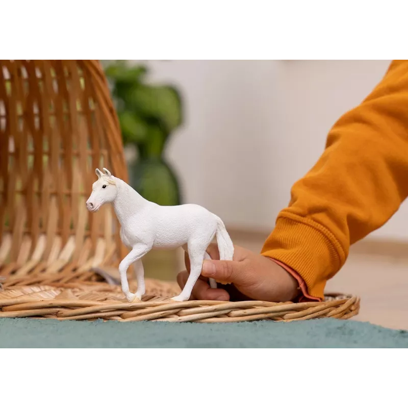 Mängufiguur Schleich Camarillo mära valge 13959S Soovitatav vanus 3+