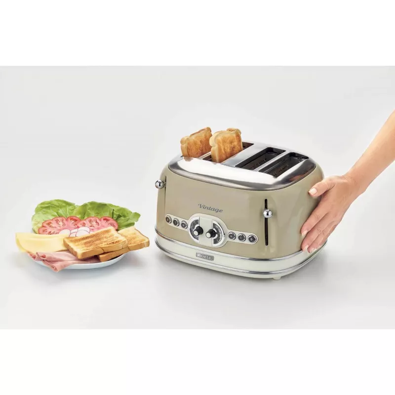 Ariete 156 4-kohaline vintage röster, 1600 W, 6 röstimisastet, roostevabast terasest pastellbeež värv, ilma võileivakorvideta