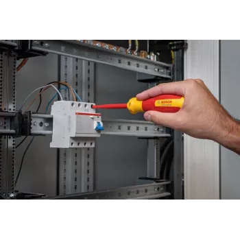 Kruvikeerajakomplekt Bosch 7-osaline VDE faasitestriga 1600A02NF8