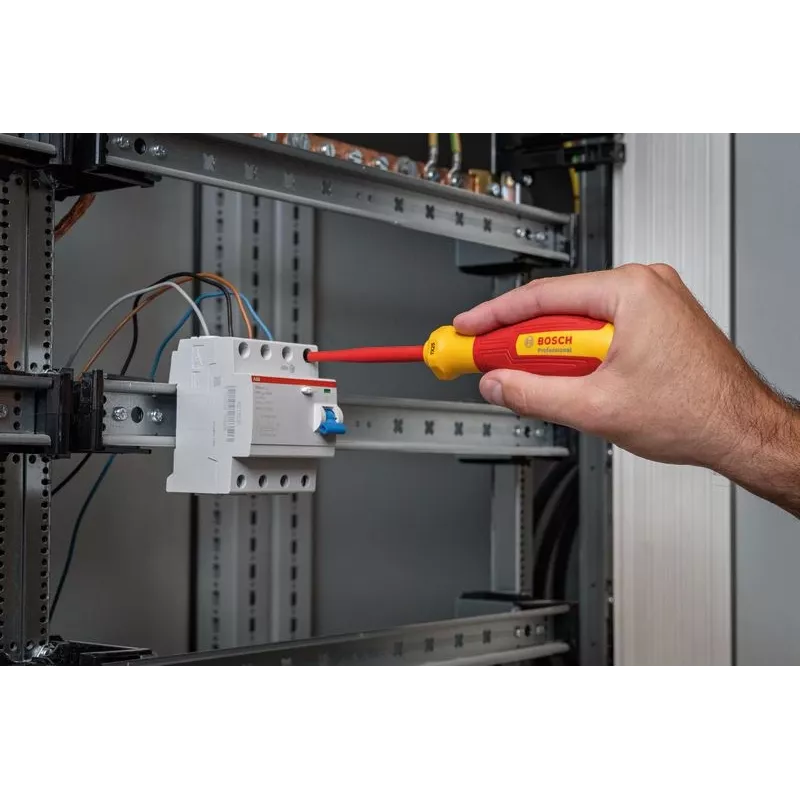 Kruvikeerajakomplekt Bosch 7-osaline VDE faasitestriga 1600A02NF8