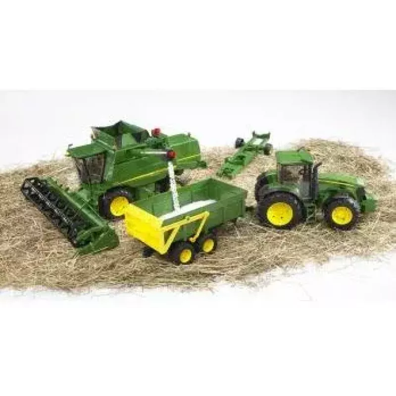 Mängutraktor BRUDER John Deere T670i