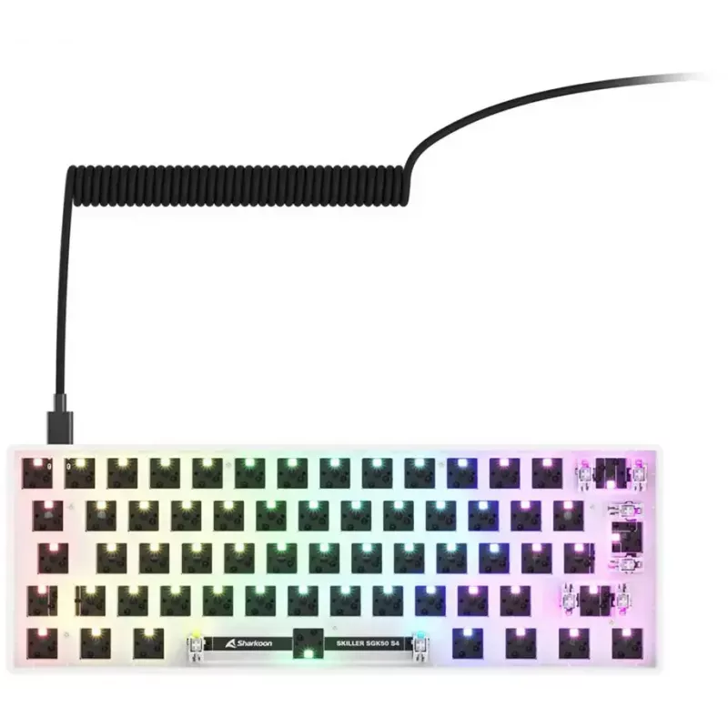 Kompaktne 60% juhtmega klaviatuur Sharkoon SKILLER SGK50 S4 — QWERTY saksa paigutus, RGB-taustvalgustus, USB, 1,5 m kaabel, valge
