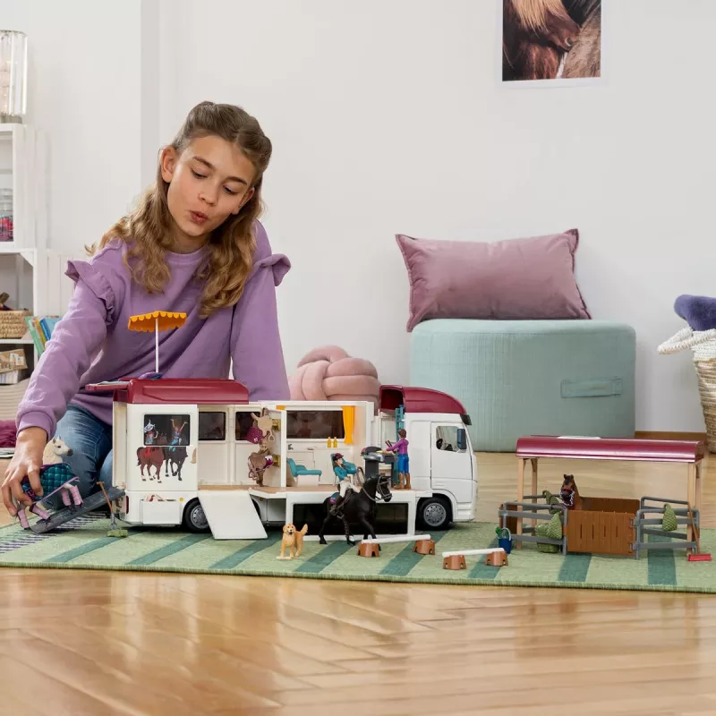 schleich HORSE CLUB Hobuste Transporter, Hooned, Telkimine, Hobusetall, Hobused, Ratsavõistlus, 5 a, Mitmevärviline, Plastik